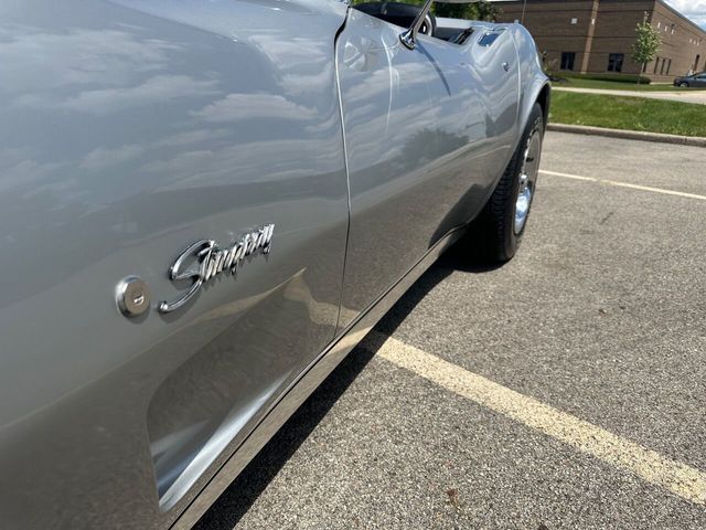 1975 Chevrolet Corvette 350 CI V-8, Automatic, Air Conditioning - 22439617 - 21