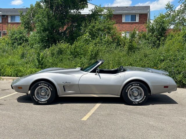 1975 Chevrolet Corvette 350 CI V-8, Automatic, Air Conditioning - 22439617 - 3