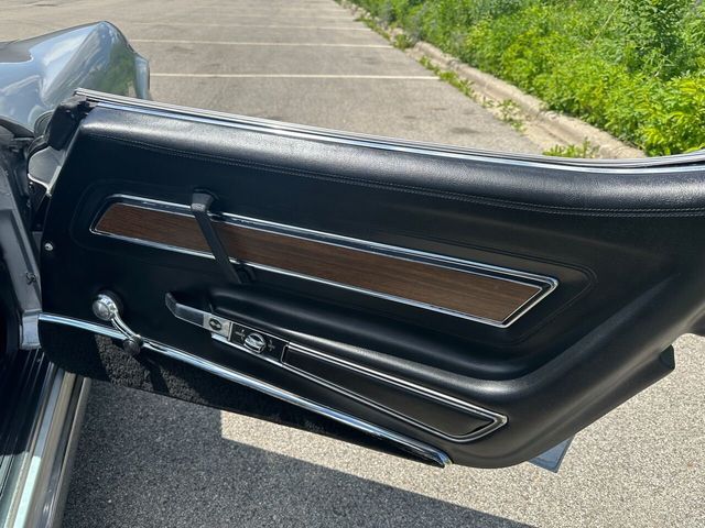 1975 Chevrolet Corvette 350 CI V-8, Automatic, Air Conditioning - 22439617 - 52