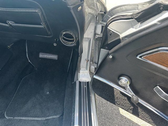 1975 Chevrolet Corvette L-48 350 CI V-8, Automatic, Air Conditioning - 22964804 - 48
