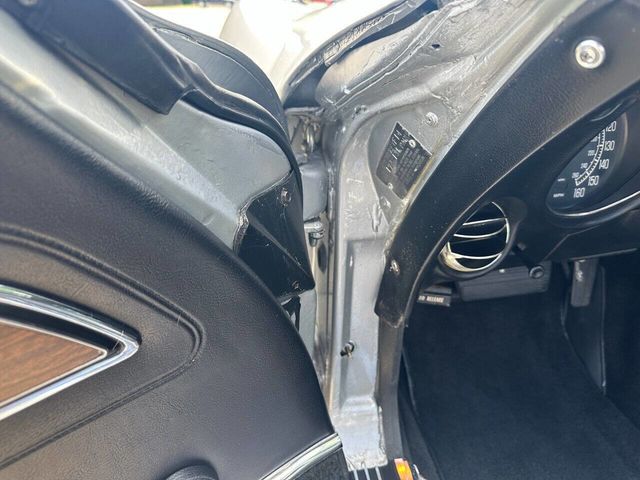 1975 Chevrolet Corvette L-48 350 CI V-8, Automatic, Air Conditioning - 22964804 - 56