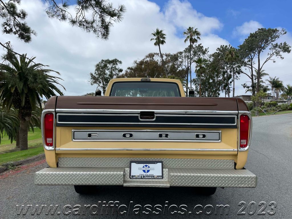 1975 Ford F-250 Camper Special  - 22012176 - 13