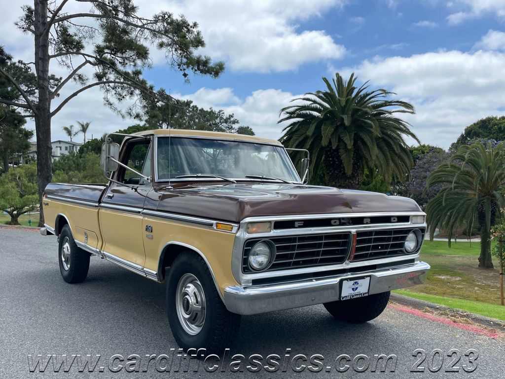 1975 Ford F-250 Camper Special  - 22012176 - 2