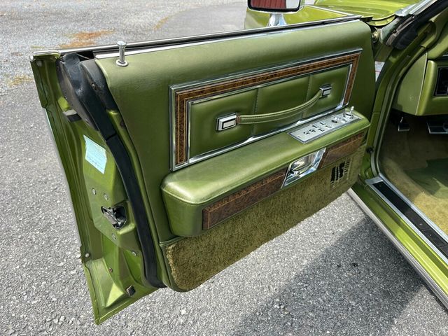 1975 Lincoln Continental  - 22888117 - 14