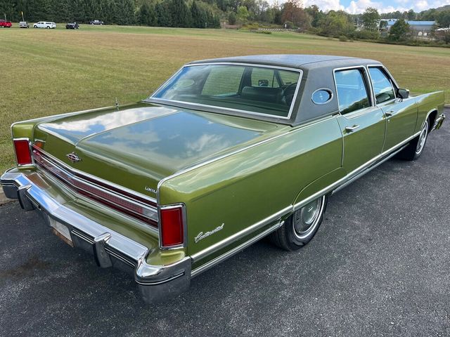 1975 Lincoln Continental  - 22888117 - 46