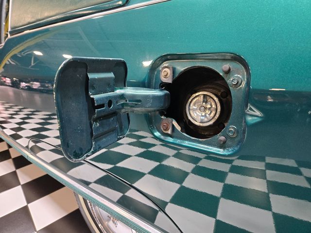 1975 Lincoln Continental Town Coupe - 23056717 - 29