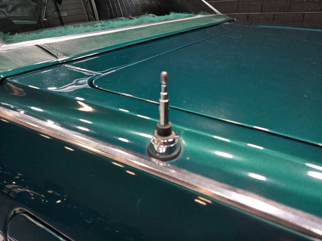1975 Lincoln Continental Town Coupe - 23056717 - 34