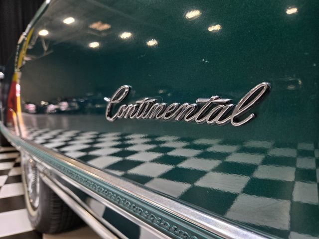1975 Lincoln Continental Town Coupe - 23056717 - 37