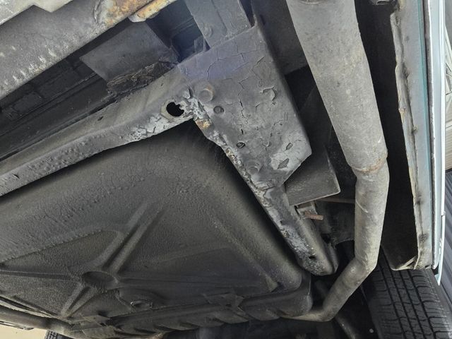 1975 Lincoln Continental Town Coupe - 23056717 - 44