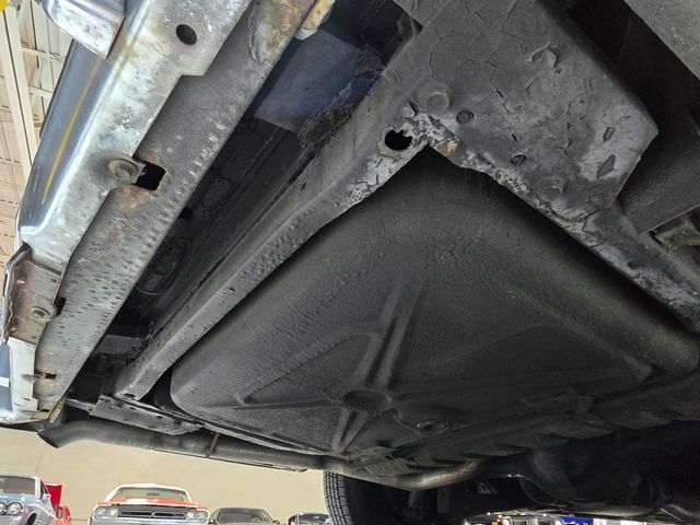 1975 Lincoln Continental Town Coupe - 23056717 - 45
