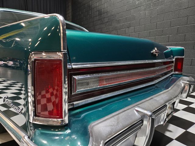 1975 Lincoln Continental Town Coupe - 23056717 - 7