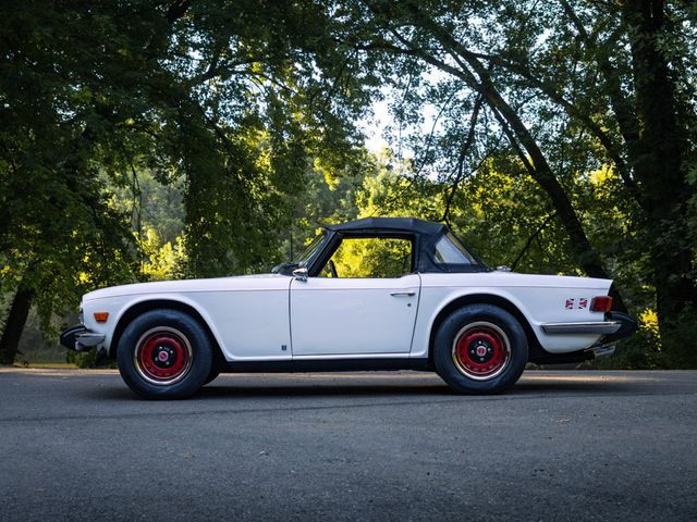 1975 Triumph TR6 REDUCED - 22575898 - 19