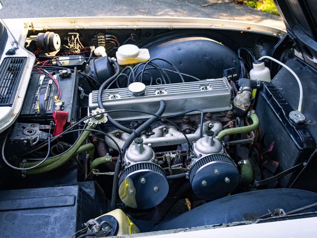 1975 Triumph TR6 REDUCED - 22575898 - 38