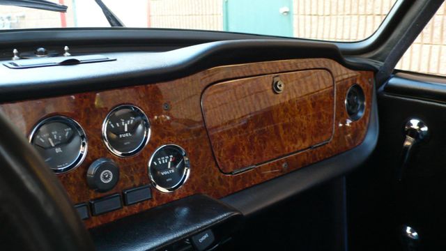 1975 Triumph TR6 RESTORED - 9793856 - 28