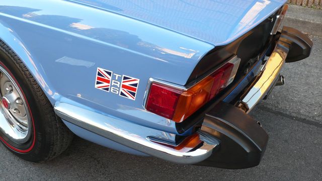 1975 Triumph TR6 RESTORED - 9793856 - 33