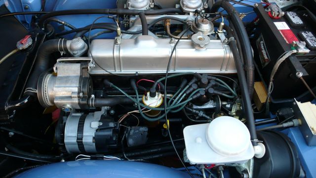 1975 Triumph TR6 RESTORED - 9793856 - 61