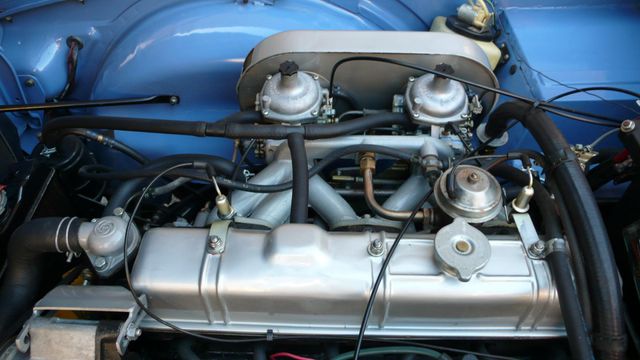 1975 Triumph TR6 RESTORED - 9793856 - 67