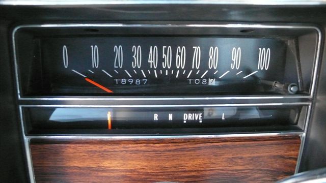 1976 Cadillac DEVILLE  - 17241011 - 16