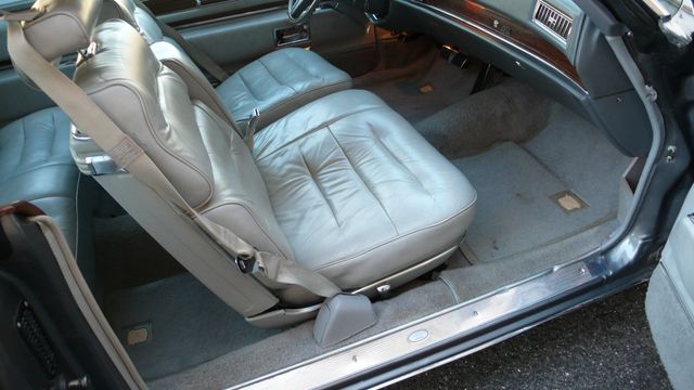 1976 Cadillac DEVILLE  - 17241011 - 30