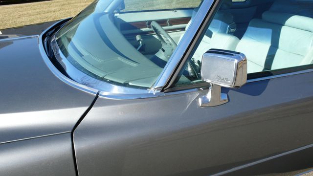 1976 Cadillac DEVILLE  - 17241011 - 48