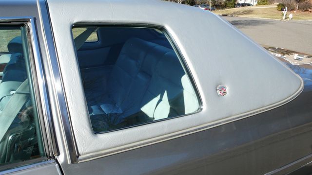 1976 Cadillac DEVILLE  - 17241011 - 52