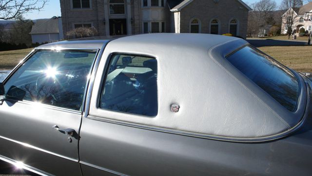 1976 Cadillac DEVILLE  - 17241011 - 55