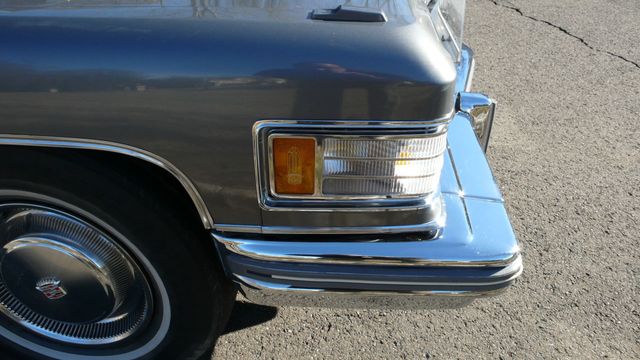 1976 Cadillac DEVILLE  - 17241011 - 82