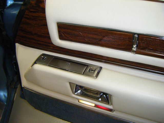 1976 Cadillac ELDORADO STUNNING - 4705650 - 12