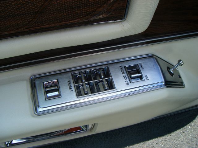 1976 Cadillac ELDORADO STUNNING - 4705650 - 16