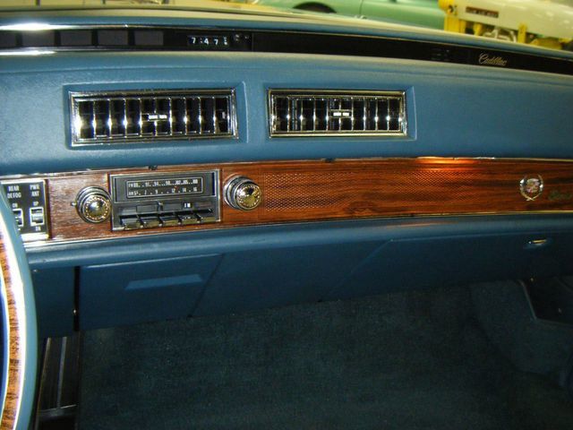 1976 Cadillac ELDORADO STUNNING - 4705650 - 24