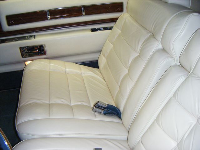 1976 Cadillac ELDORADO STUNNING - 4705650 - 27