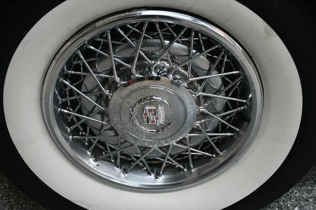 1976 Cadillac Fleetwood 60 Special Brougham - 22986303 - 16