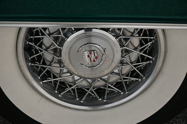 1976 Cadillac Fleetwood 60 Special Brougham - 22986303 - 18