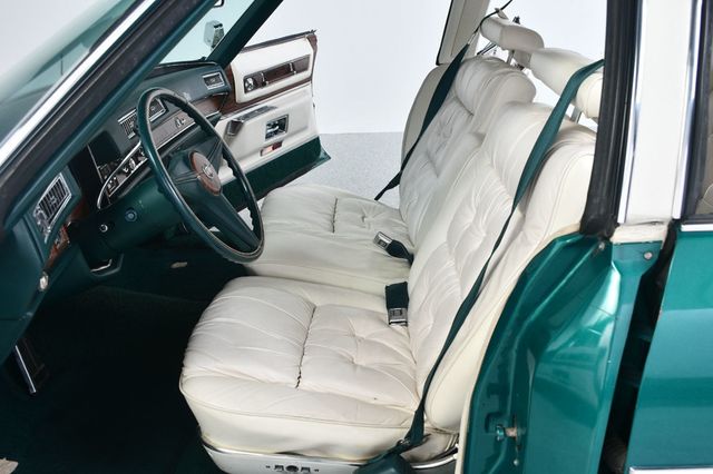 1976 Cadillac Fleetwood 60 Special Brougham - 22986303 - 29