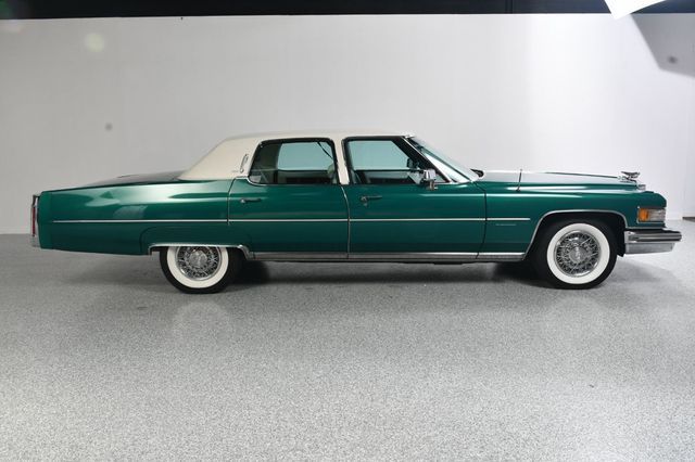 1976 Cadillac Fleetwood 60 Special Brougham - 22986303 - 3