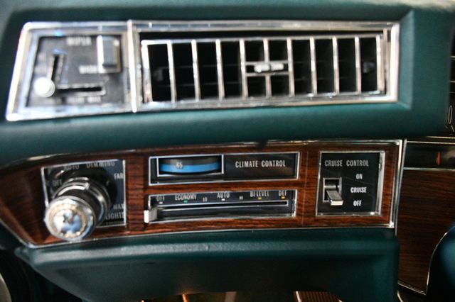 1976 Cadillac Fleetwood 60 Special Brougham - 22986303 - 53
