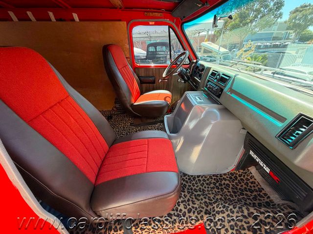 1976 Chevrolet Custom  Van  - 23034374 - 14