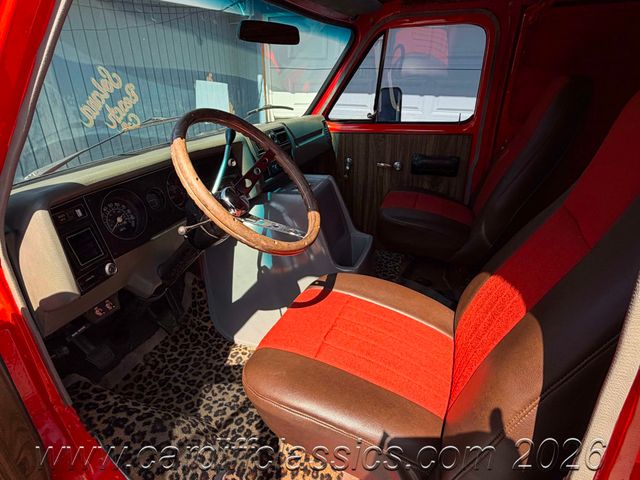 1976 Chevrolet Custom  Van  - 23034374 - 8