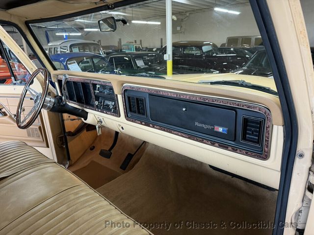 1976 Ford F350 Original Las Vegas Owned Super Camper Special - 23102087 - 13