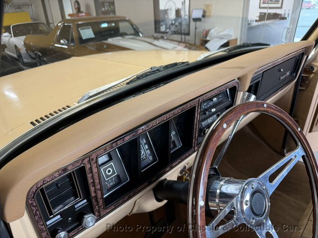 1976 Ford F350 Original Las Vegas Owned Super Camper Special - 23102087 - 16