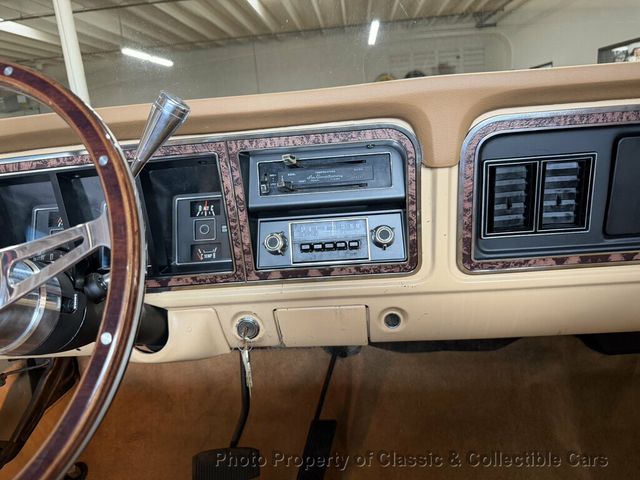 1976 Ford F350 Original Las Vegas Owned Super Camper Special - 23102087 - 19