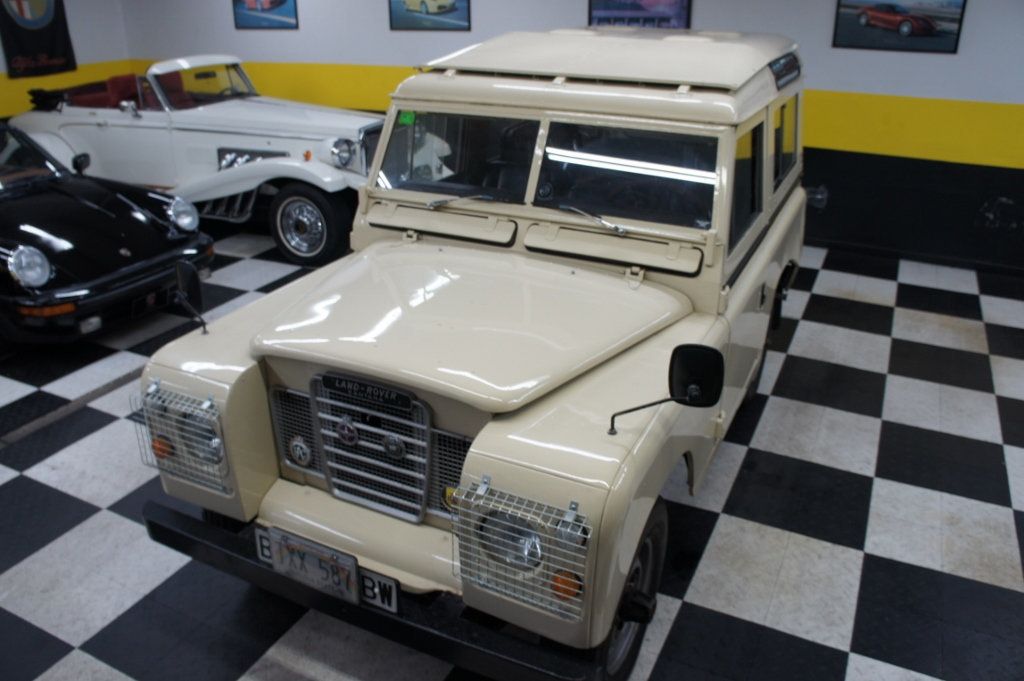 1976 Land Rover Santana 88 SeriesIII Santana 88 Diesel! Stunning! - 23023212 - 27