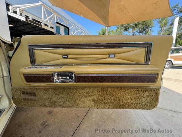 1976 Lincoln Continental  - 22894795 - 28