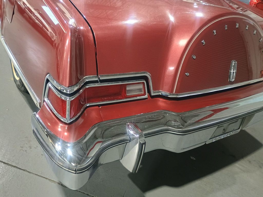 1976 Lincoln Continental Mark IV Pucci Edition - 22974847 - 19