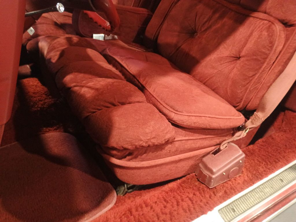 1976 Lincoln Continental Mark IV Pucci Edition - 22974847 - 29