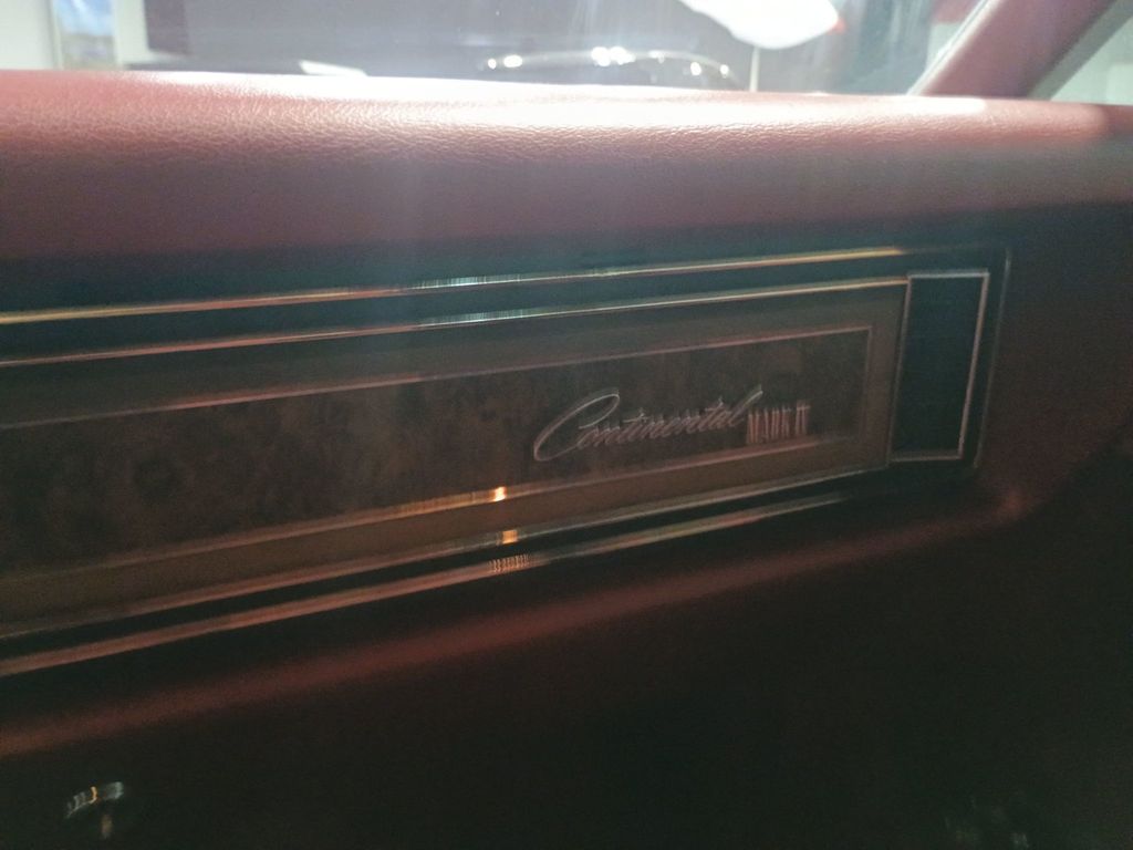 1976 Lincoln Continental Mark IV Pucci Edition - 22974847 - 40