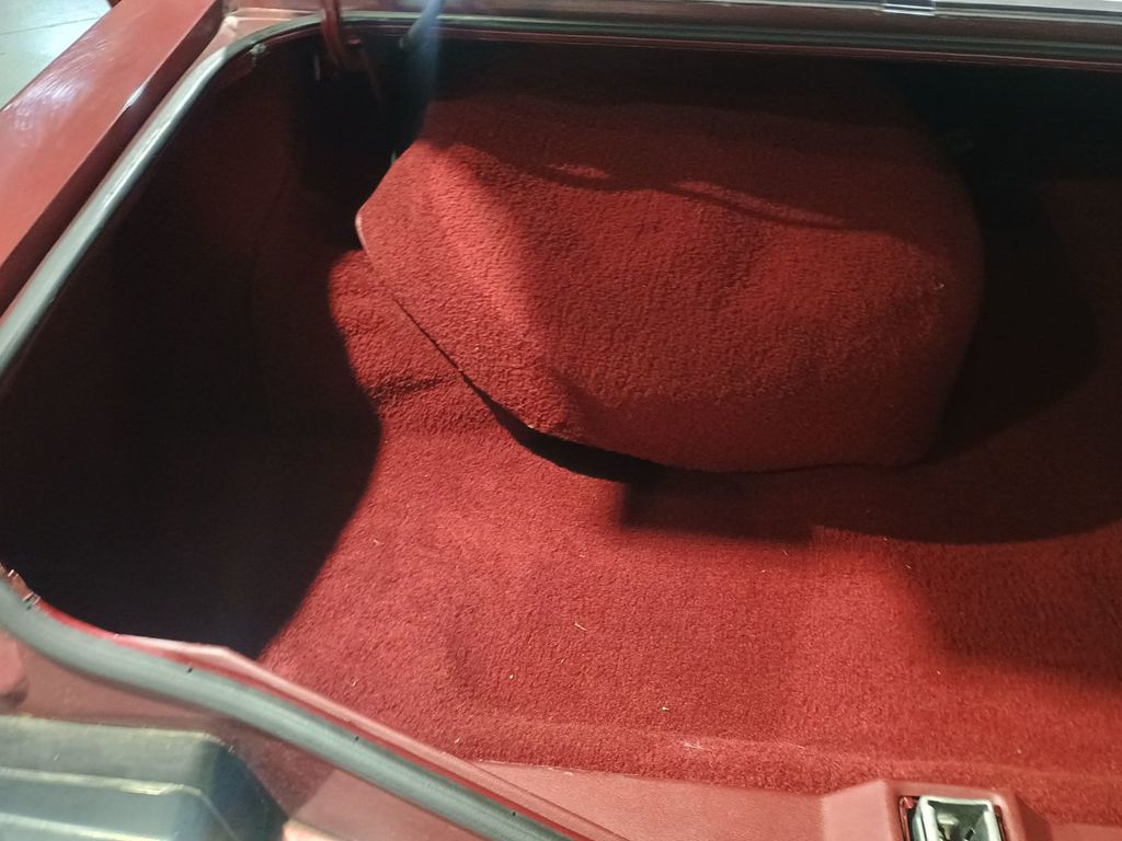 1976 Lincoln Continental Mark IV Pucci Edition - 22974847 - 72