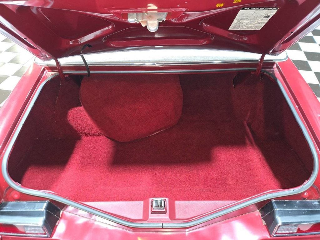 1976 Lincoln Mark IV Emilio Pucci Special Edition - 22961258 - 67