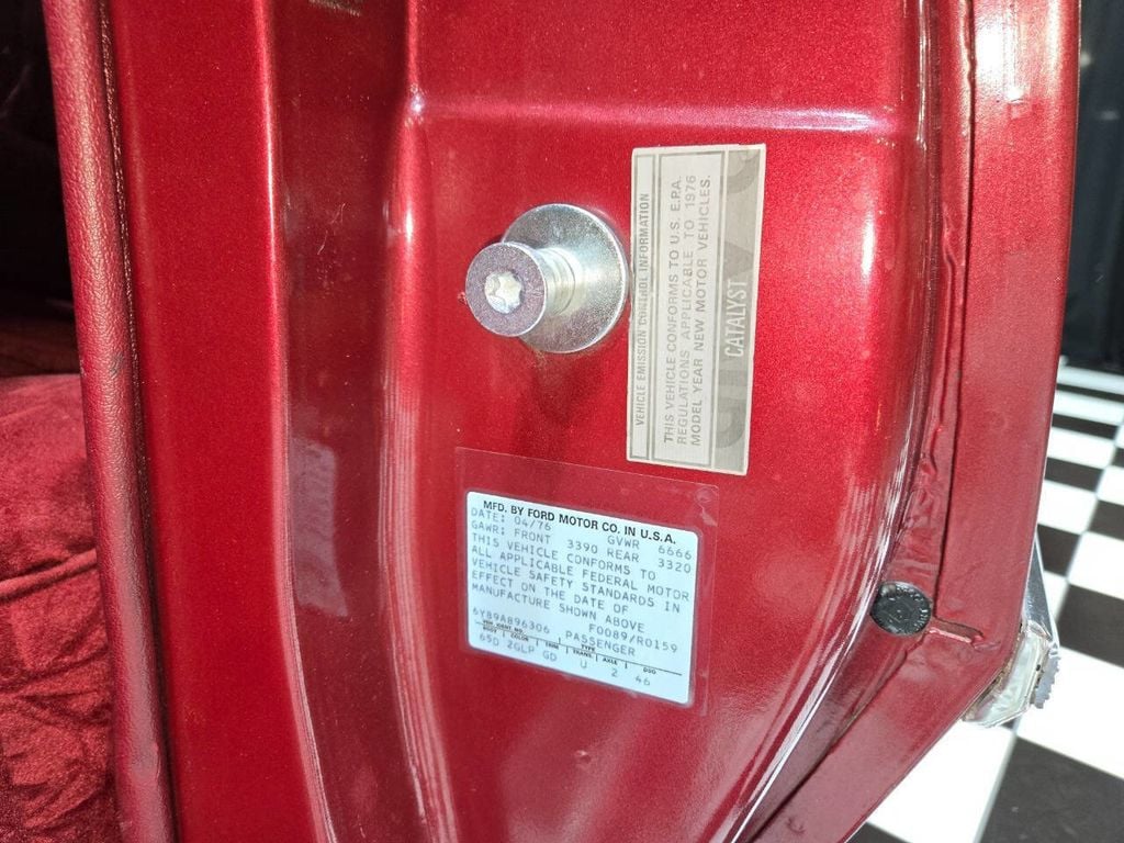 1976 Lincoln Mark IV Emilio Pucci Special Edition - 22961258 - 88