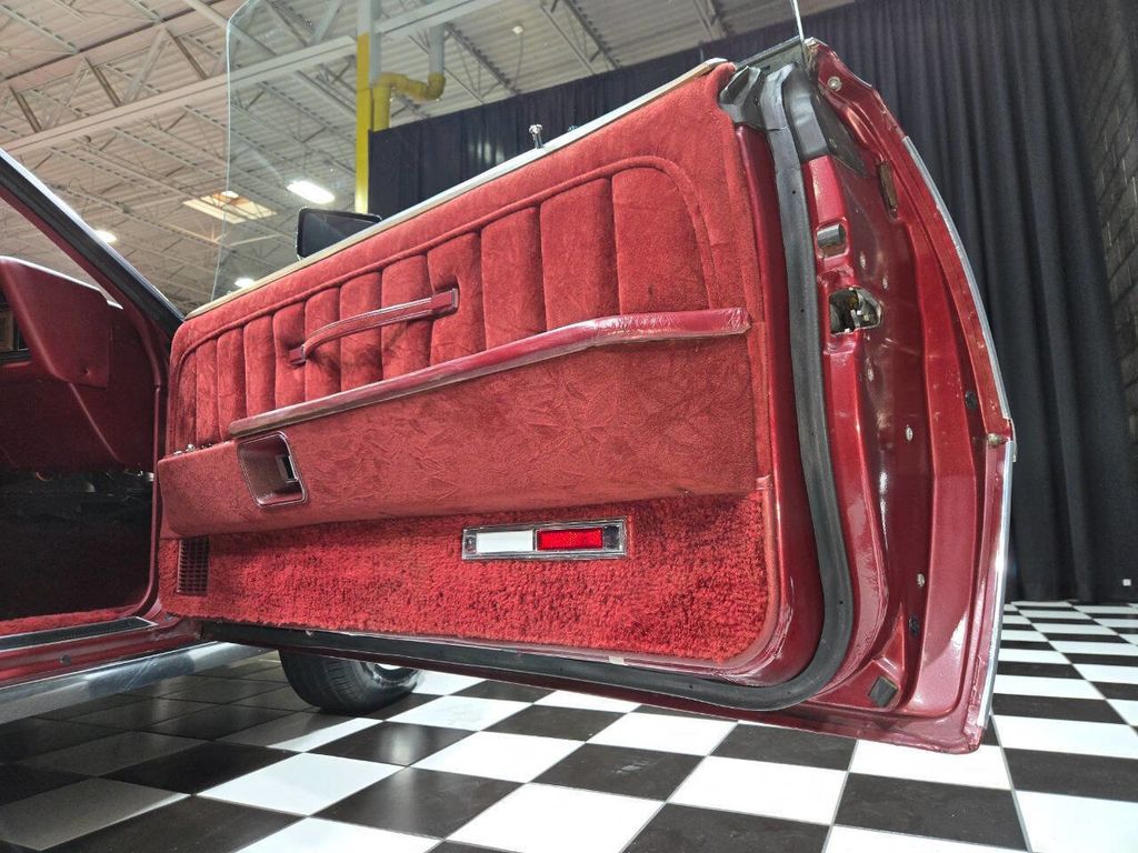 1976 Lincoln Mark IV Emilio Pucci Special Edition - 22961258 - 95